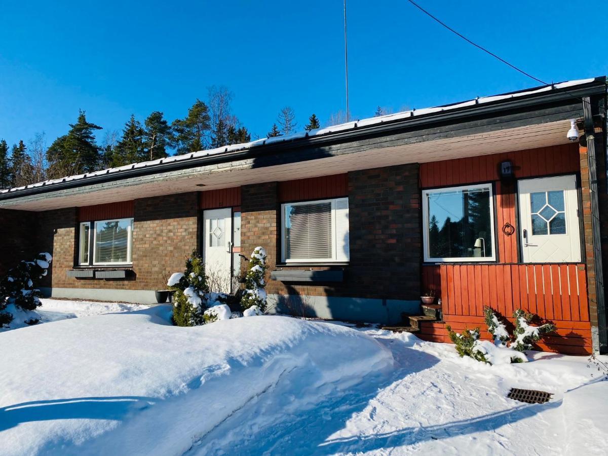 Two Bedrooms,Dining Area And Bathroom With Private Entrance Kotka Buitenkant foto