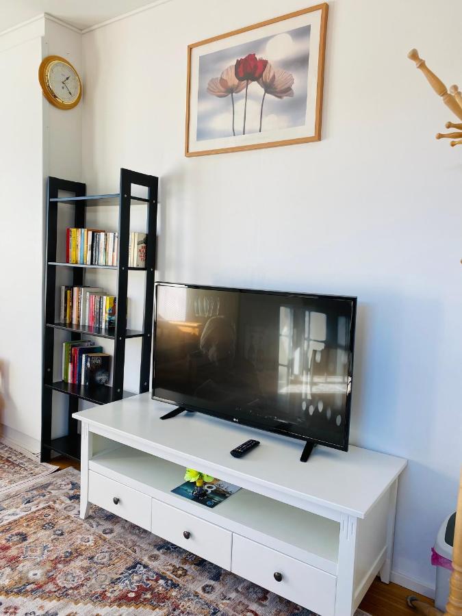 Two Bedrooms,Dining Area And Bathroom With Private Entrance Kotka Buitenkant foto